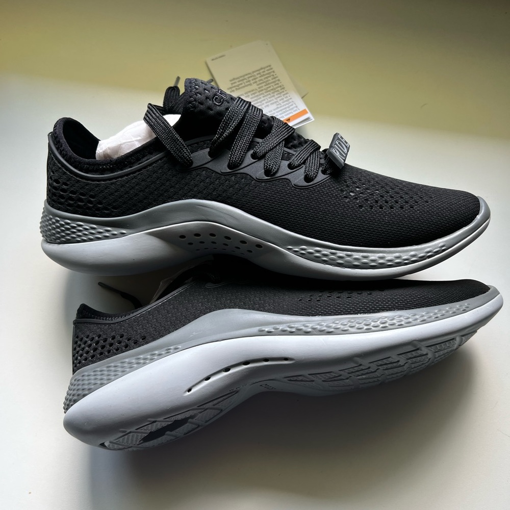 NWT Crocs Women's LiteRide™ 360 Pacer, color black, available in size 9